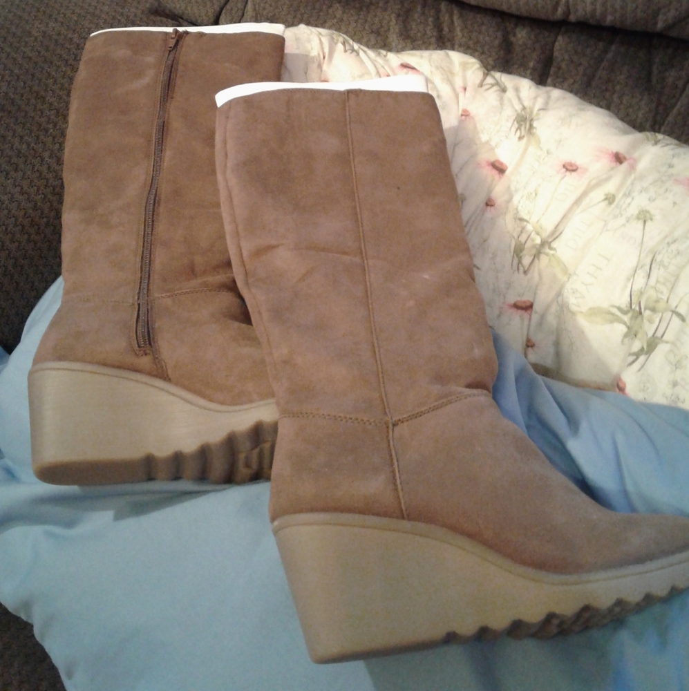 Tan platform suede